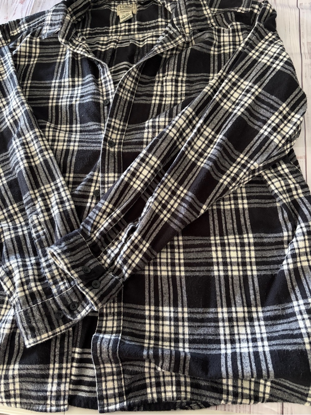 L.L Bean Cotton Plaid Long Sleeve Shirt